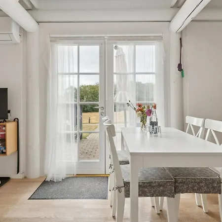 Ruse - 6km From The Sea By Interhome Διαμέρισμα Åkirkeby