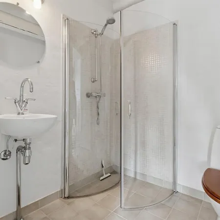 Ruse - 6km From The Sea By Interhome * Åkirkeby
