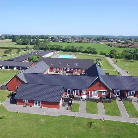 Ruse - 6km From The Sea By Interhome *