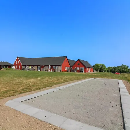 Ruse - 6km From The Sea By Interhome *